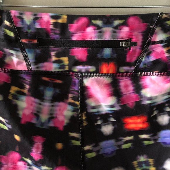 Athleta freedom sonar leggings - Picture 5 of 13